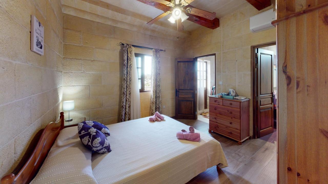 Qala Bed&Breakfast With Swimming Pool - Il-Wenniessa Eksteriør bilde