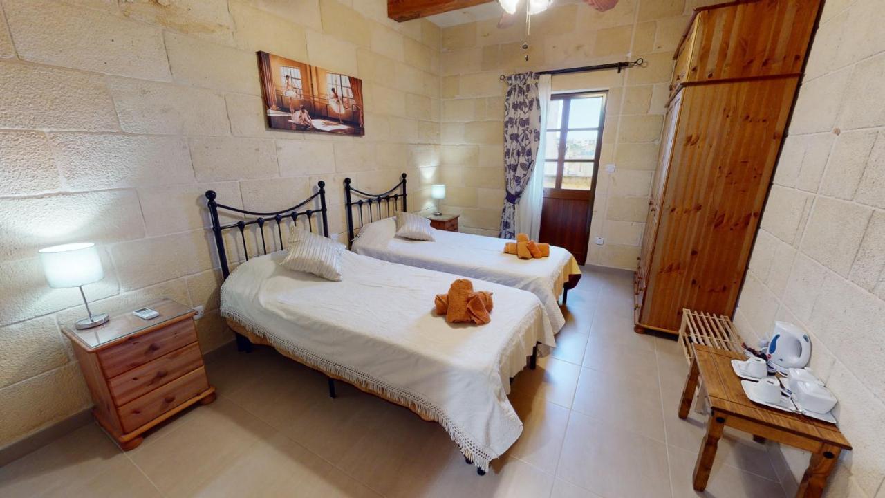 Qala Bed&Breakfast With Swimming Pool - Il-Wenniessa Eksteriør bilde