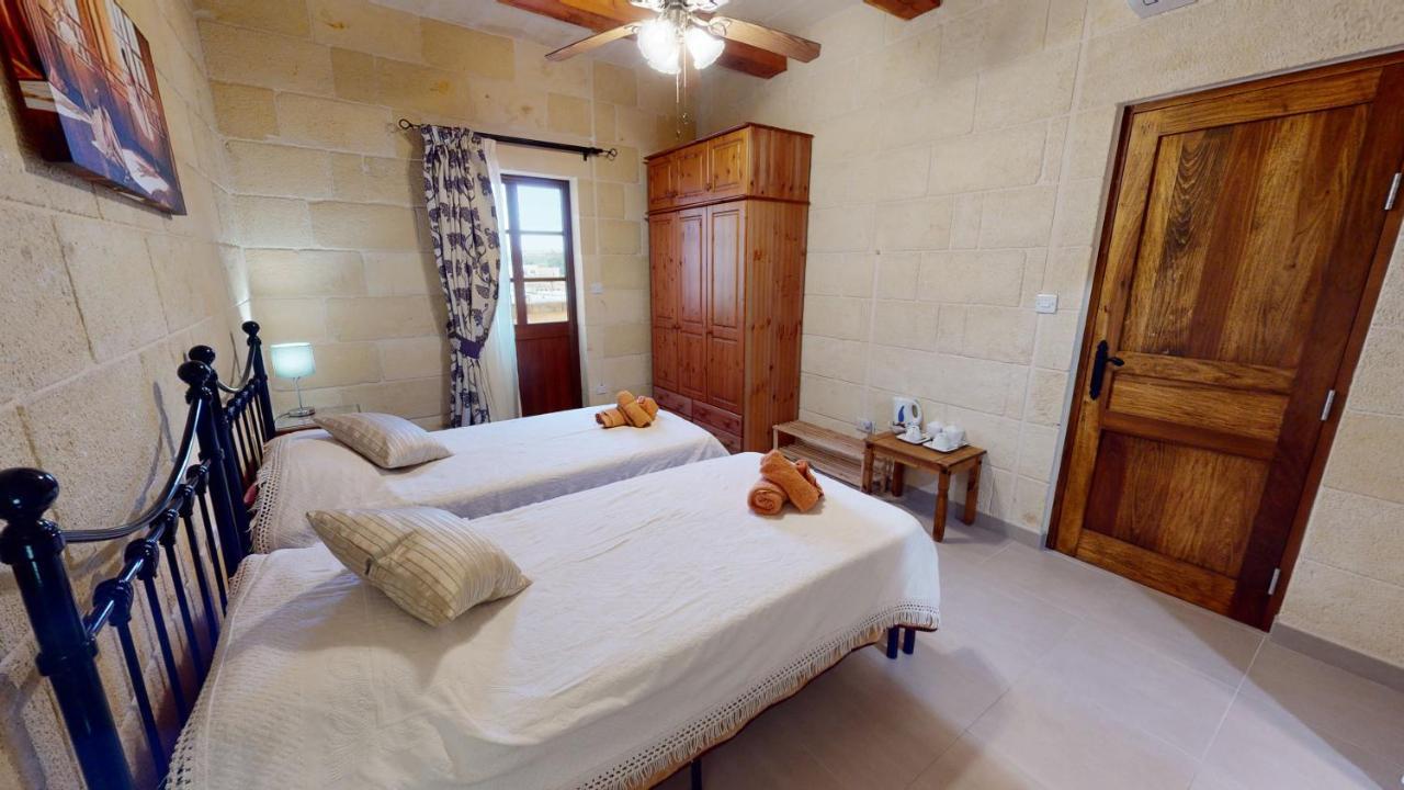 Qala Bed&Breakfast With Swimming Pool - Il-Wenniessa Eksteriør bilde